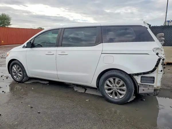 KNDMA5C16L6601947 2020 KIA SEDONA - Image 2