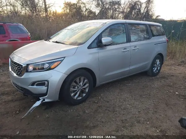 KNDMA5C16L6635483 2020 KIA SEDONA - Image 2