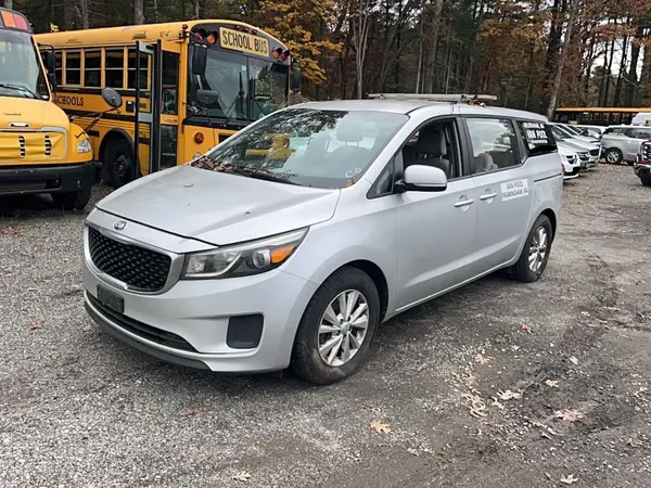 KNDMA5C17G6104797 2016 KIA SEDONA - Image 2