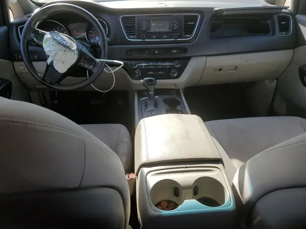 KNDMA5C17G6144572 2016 KIA SEDONA - Image 8