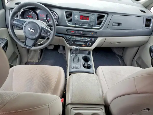 KNDMA5C17G6221666 2016 KIA SEDONA - Image 8
