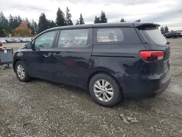 KNDMA5C17H6284123 2017 KIA SEDONA - Image 2