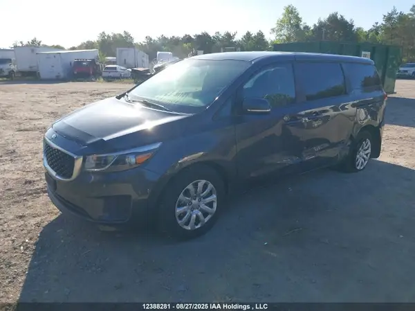 KNDMA5C17J6359585 2018 KIA SEDONA - Image 2