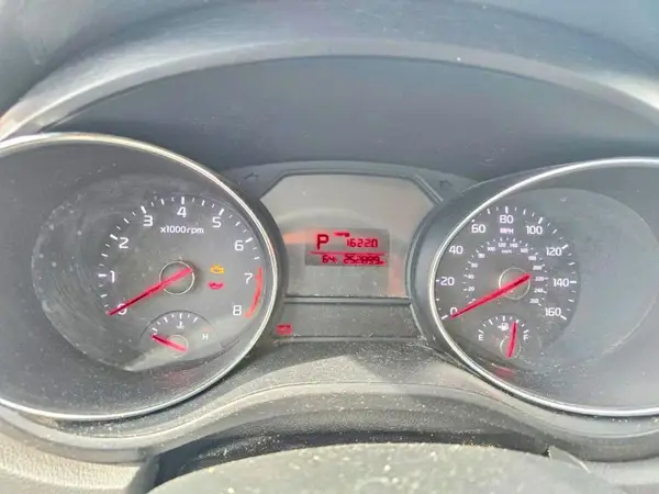 KNDMA5C17J6400720 2018 KIA SEDONA - Image 8