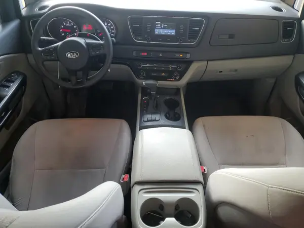 KNDMA5C17J6408784 2018 KIA SEDONA - Image 8