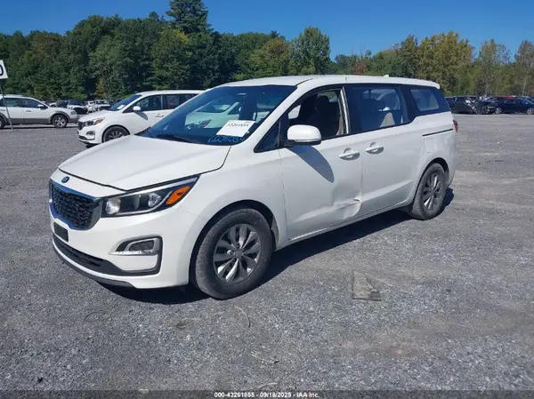KNDMA5C17L6608034 2020 KIA SEDONA - Image 2