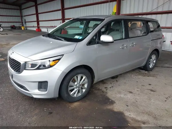 KNDMA5C18G6168170 2016 KIA SEDONA - Image 2