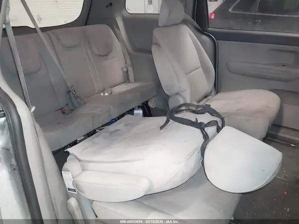 KNDMA5C18G6173076 2016 KIA SEDONA - Image 8