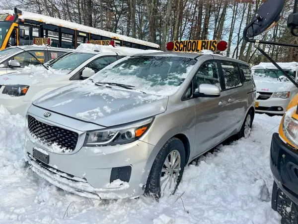 KNDMA5C18G6173109 2016 KIA SEDONA - Image 2