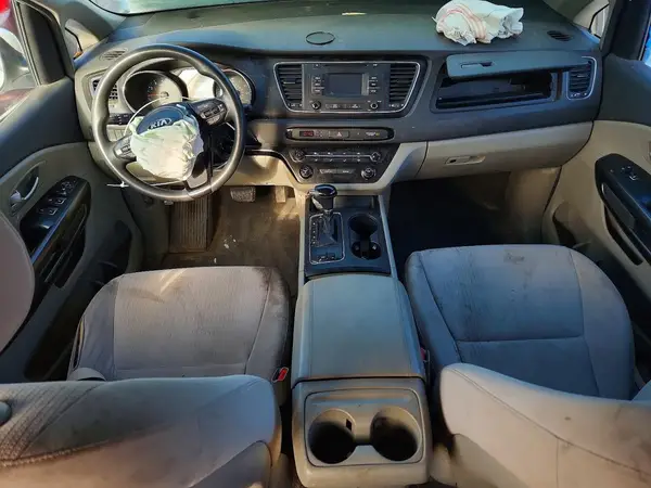 KNDMA5C18G6180688 2016 KIA SEDONA - Image 8