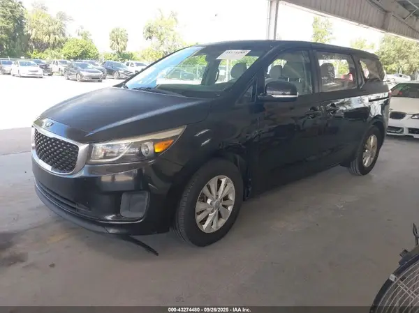 KNDMA5C18J6346554 2018 KIA SEDONA - Image 2