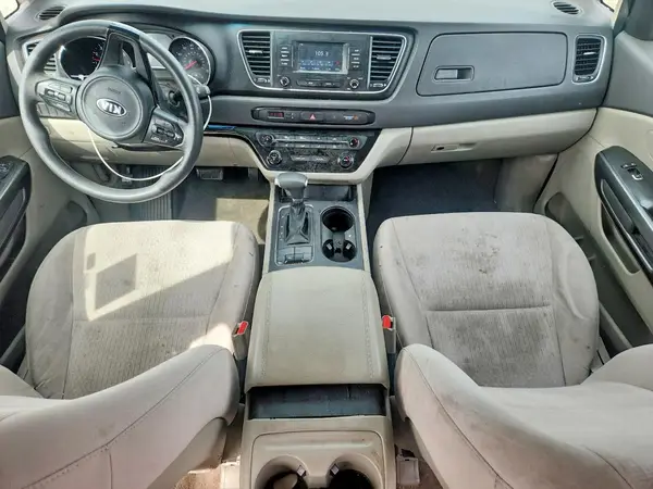 KNDMA5C18J6398640 2018 KIA SEDONA - Image 8