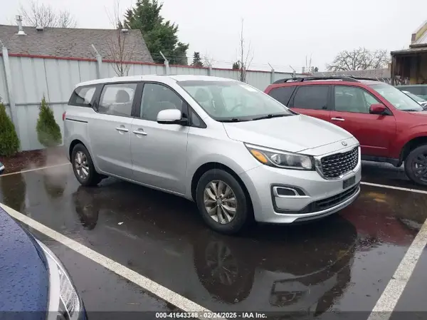 KNDMA5C18K6541538 2019 KIA SEDONA - Image 1