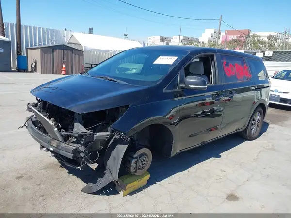 KNDMA5C18K6549672 2019 KIA SEDONA - Image 2