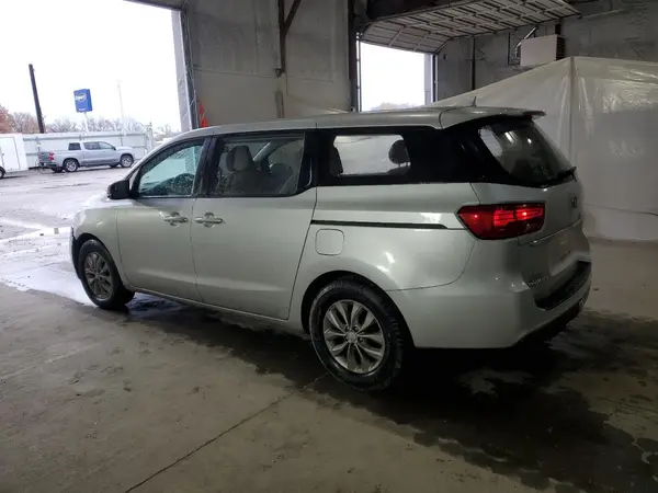 KNDMA5C18L6588246 2020 KIA SEDONA - Image 2