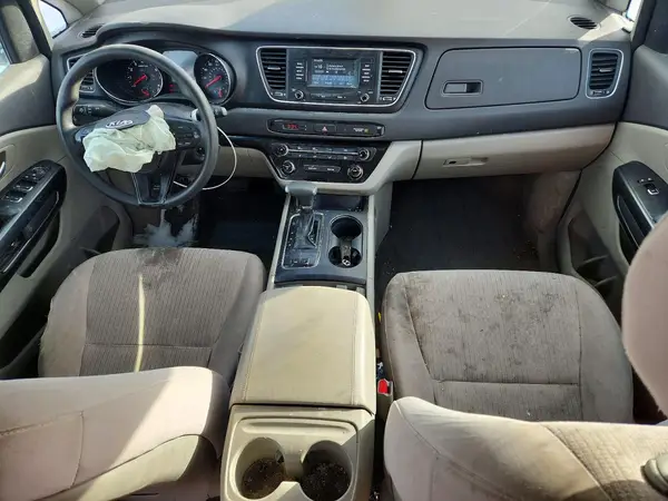 KNDMA5C19J6348796 2018 KIA SEDONA - Image 8