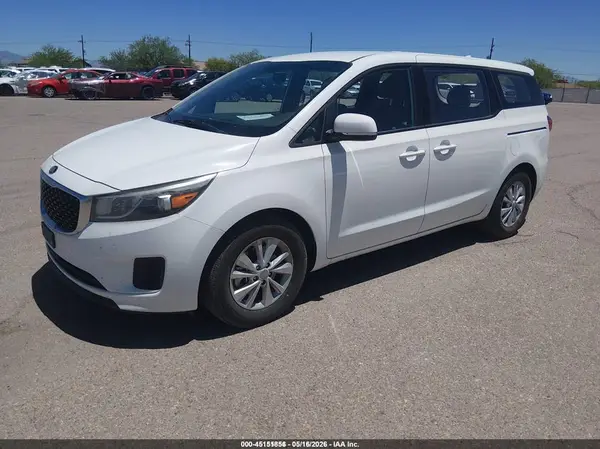 KNDMA5C19J6404932 2018 KIA SEDONA - Image 2