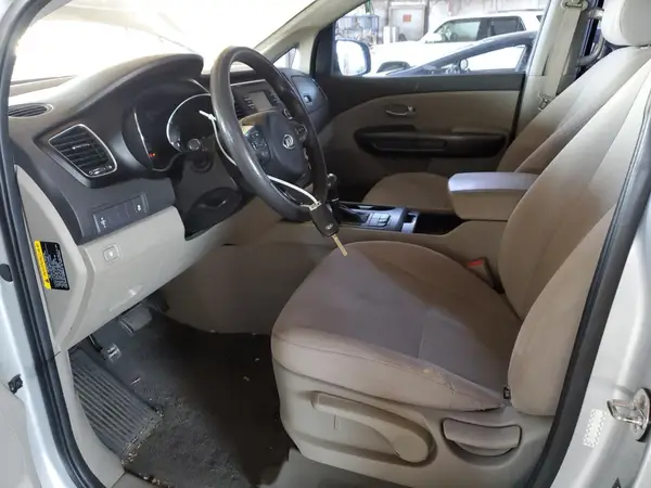 KNDMA5C1XG6156845 2016 KIA SEDONA - Image 8