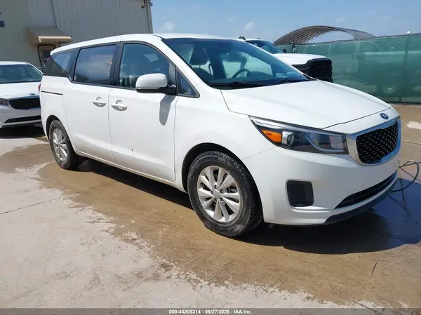 KNDMA5C1XJ6409816 2018 KIA SEDONA - Image 1