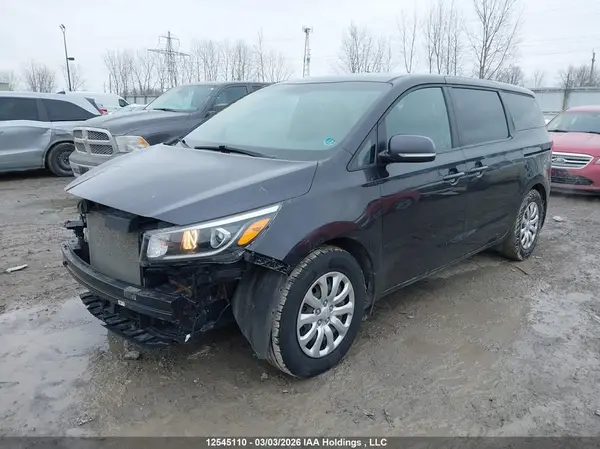 KNDMA5C1XK6482640 2019 KIA SEDONA - Image 2