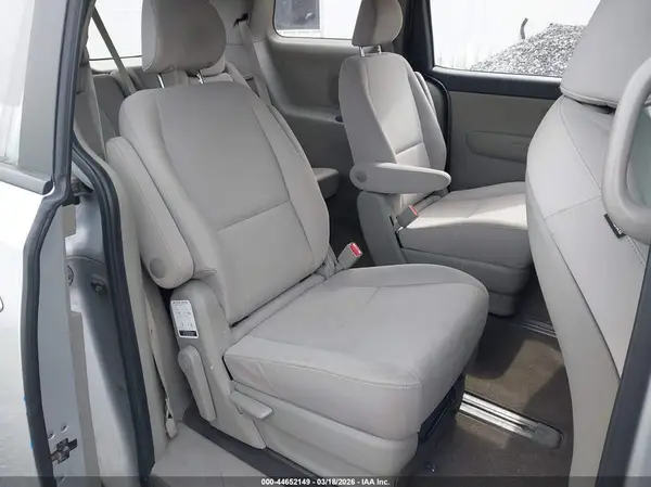 KNDMA5C1XK6515491 2019 KIA SEDONA - Image 8