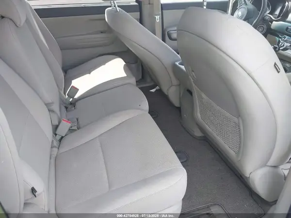 KNDMB5C10G6087077 2016 KIA SEDONA - Image 8