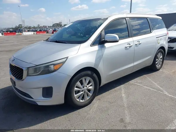KNDMB5C10G6088469 2016 KIA SEDONA - Image 2