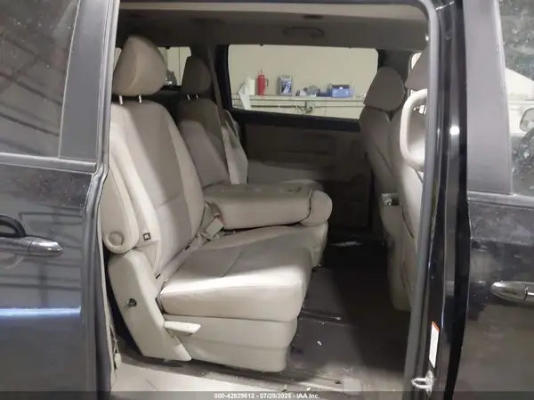 KNDMB5C10G6089220 2016 KIA SEDONA - Image 8