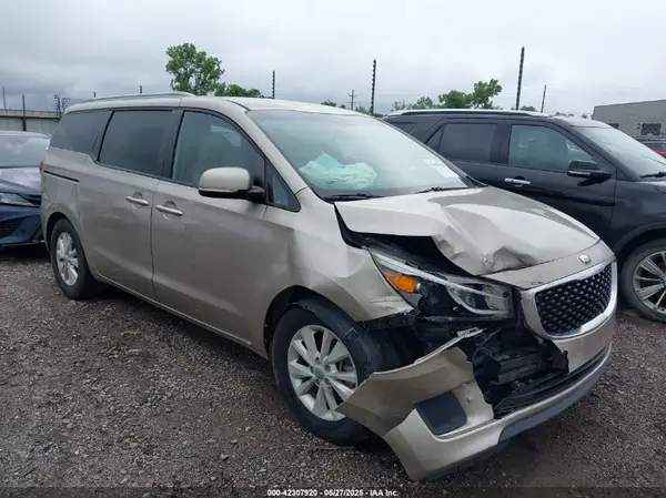 KNDMB5C10G6093414 2016 KIA SEDONA - Image 1