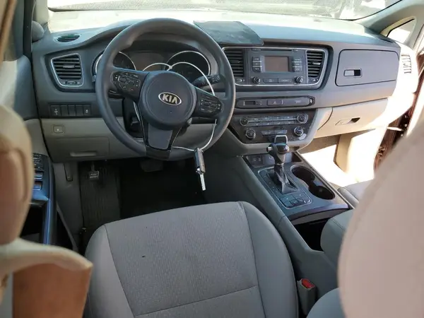 KNDMB5C10G6095180 2016 KIA SEDONA - Image 8