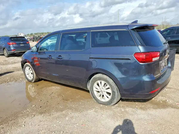 KNDMB5C10G6098726 2016 KIA SEDONA - Image 2