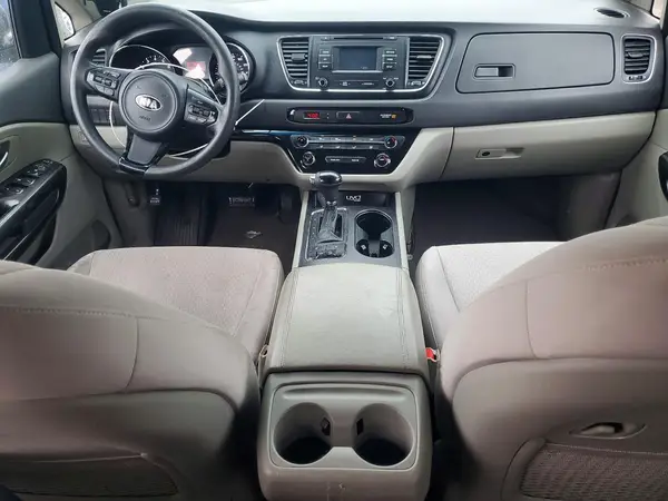 KNDMB5C10G6108204 2016 KIA SEDONA - Image 8