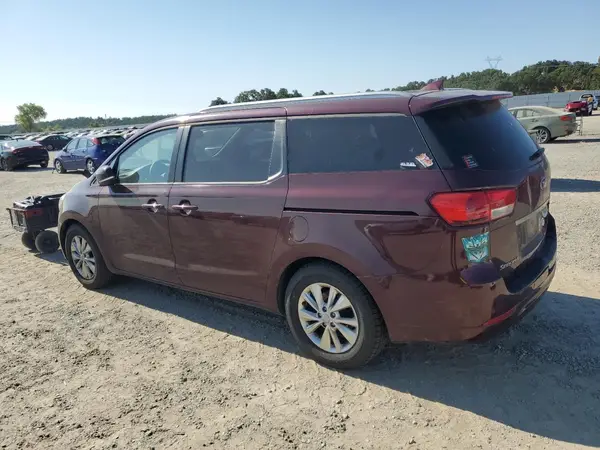 KNDMB5C10G6120045 2016 KIA SEDONA - Image 2