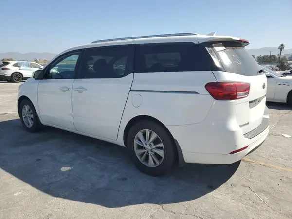 KNDMB5C10G6126749 2016 KIA SEDONA - Image 2