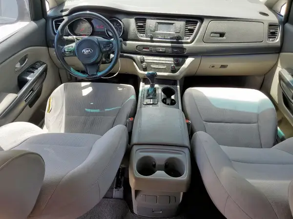 KNDMB5C10G6134639 2016 KIA SEDONA - Image 8