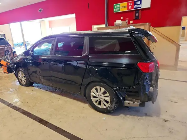 KNDMB5C10G6146872 2016 KIA SEDONA - Image 2