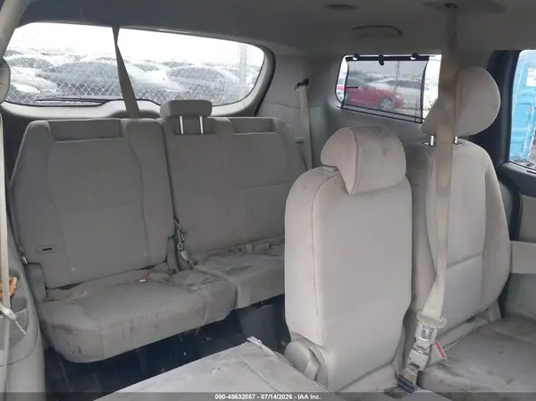 KNDMB5C10G6150579 2016 KIA SEDONA - Image 8