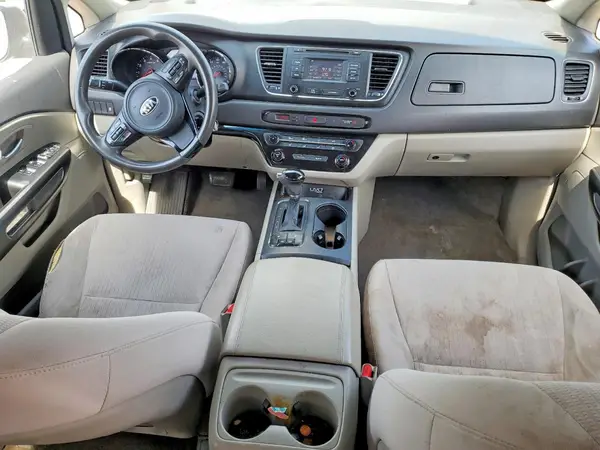 KNDMB5C10G6155877 2016 KIA SEDONA - Image 8