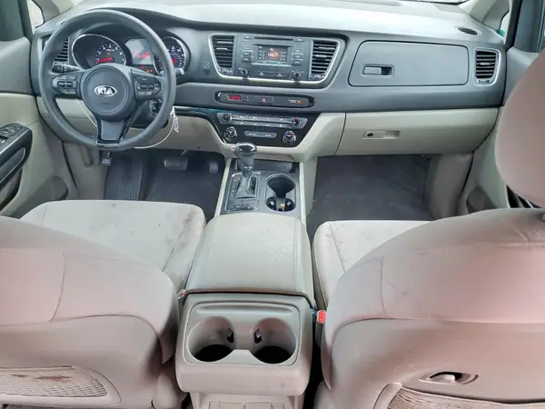 KNDMB5C10G6158973 2016 KIA SEDONA - Image 8