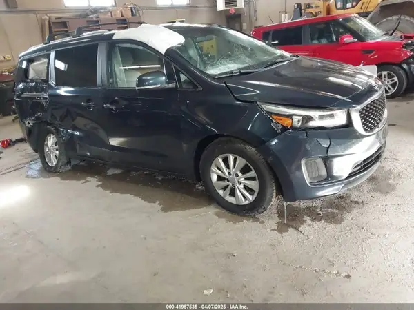 KNDMB5C10G6161548 2016 KIA SEDONA - Image 1