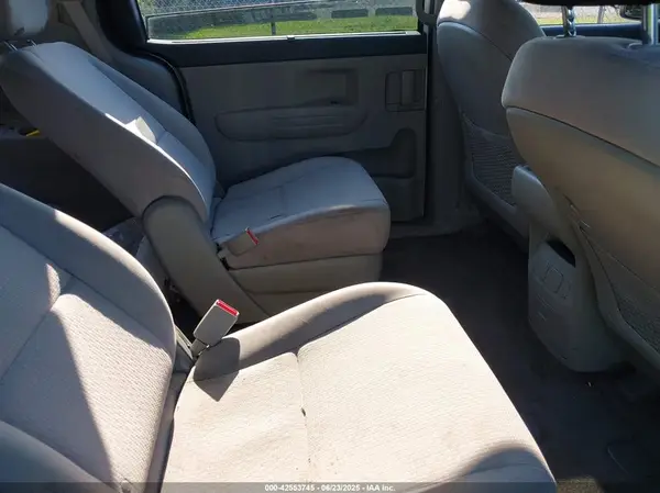 KNDMB5C10G6164126 2016 KIA SEDONA - Image 8