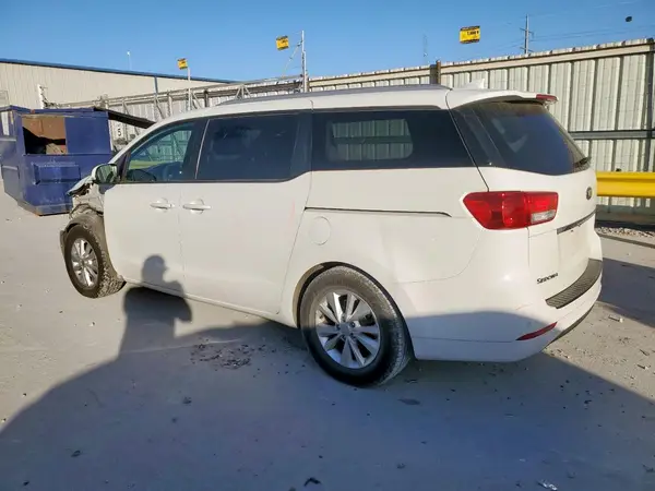 KNDMB5C10G6175305 2016 KIA SEDONA - Image 2