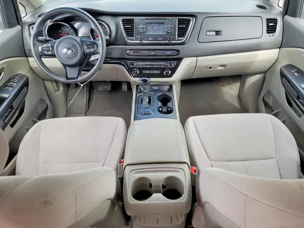KNDMB5C10G6182478 2016 KIA SEDONA - Image 8