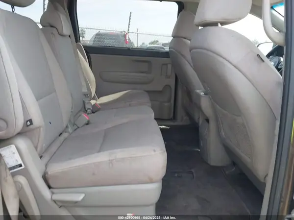 KNDMB5C10G6182514 2016 KIA SEDONA - Image 8