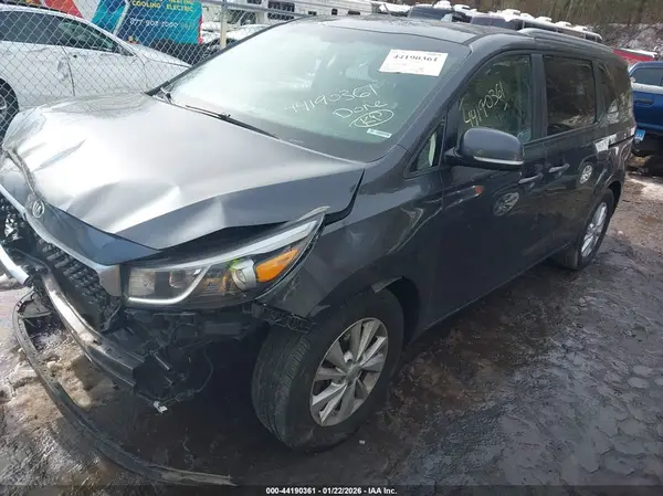 KNDMB5C10G6190550 2016 KIA SEDONA - Image 2
