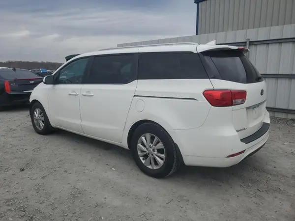 KNDMB5C10G6194646 2016 KIA SEDONA - Image 2