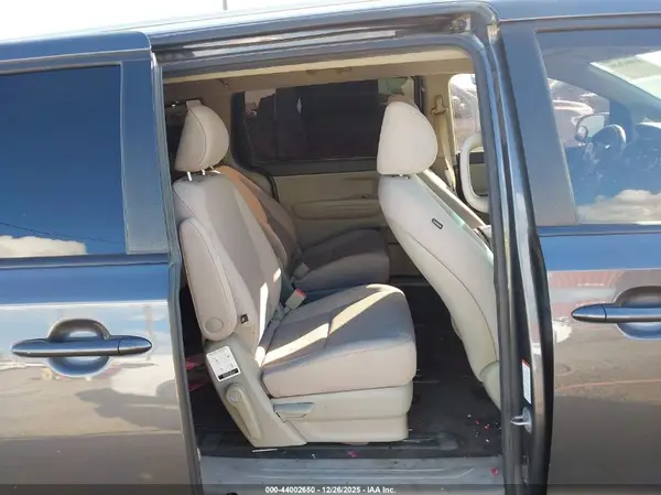KNDMB5C10G6201482 2016 KIA SEDONA - Image 8