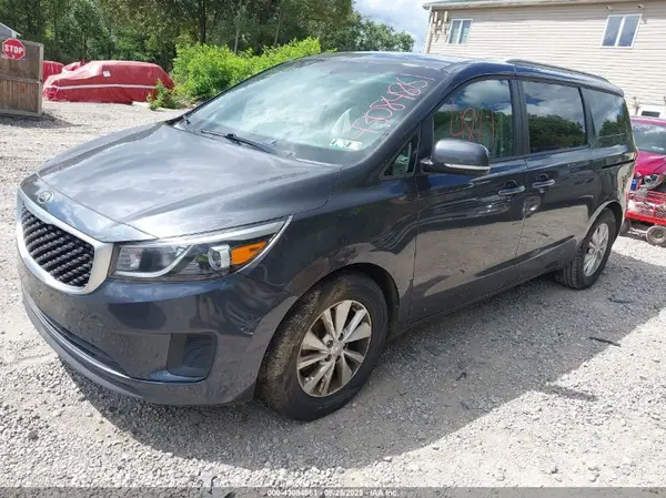 KNDMB5C10G6204432 2016 KIA SEDONA - Image 2