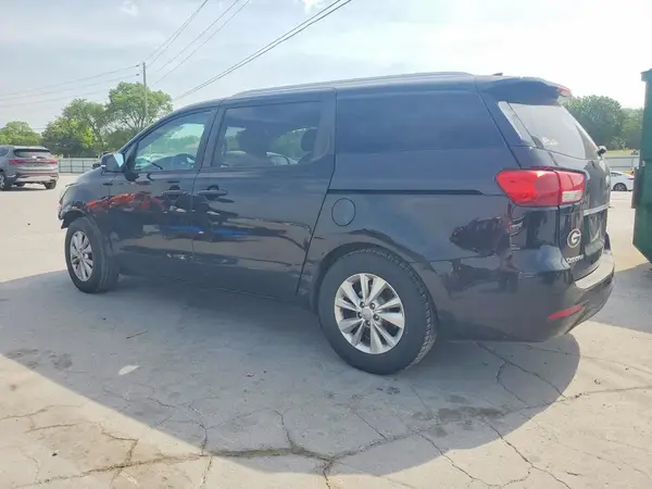 KNDMB5C10G6209226 2016 KIA SEDONA - Image 2