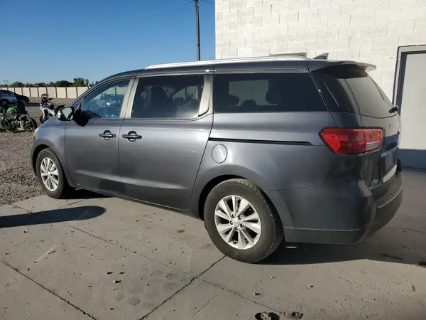 KNDMB5C10G6215477 2016 KIA SEDONA - Image 2